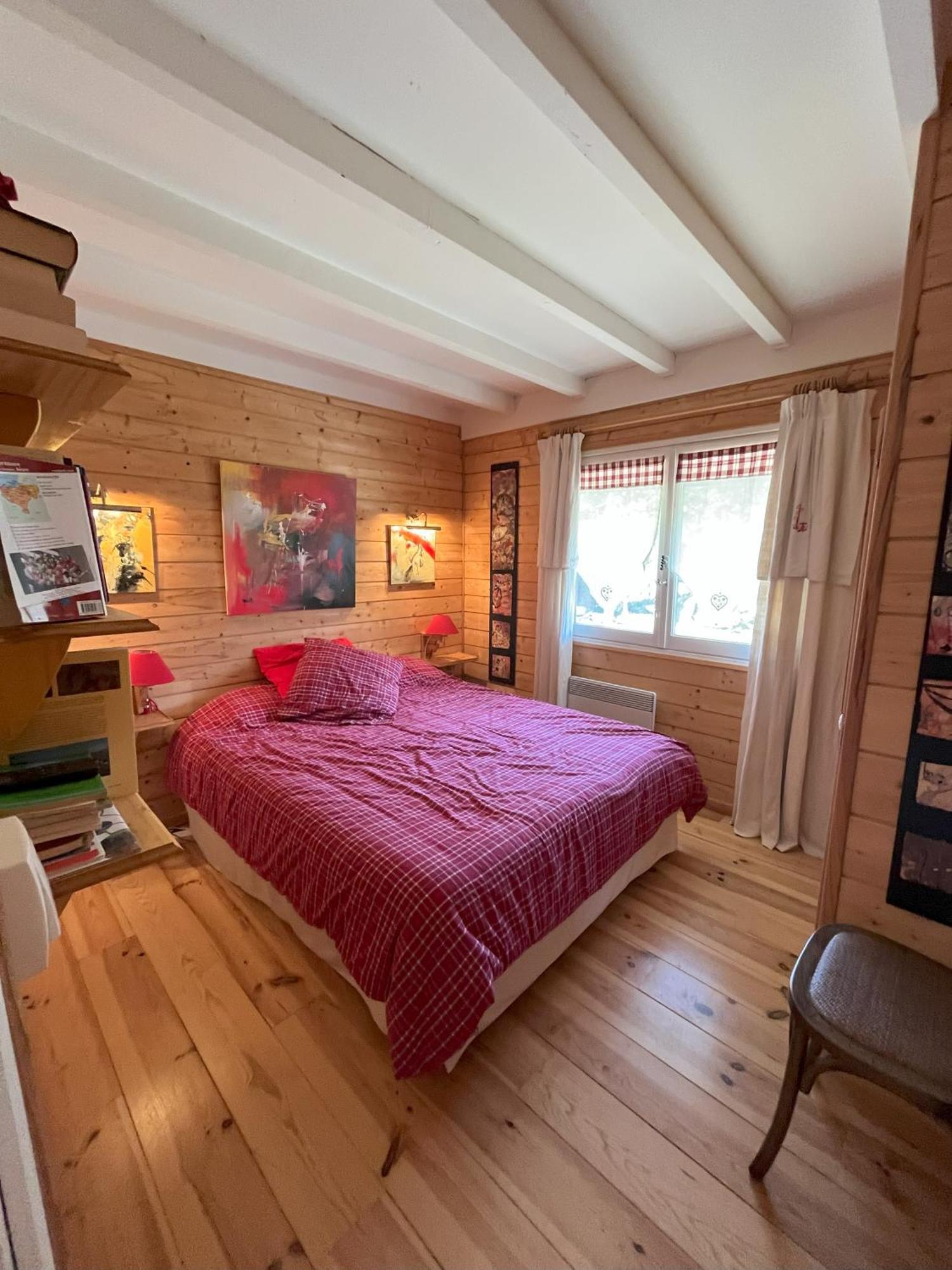 Chalet Des Myrtilles - Chalet Cosy Avec Vue Arette Exterior photo